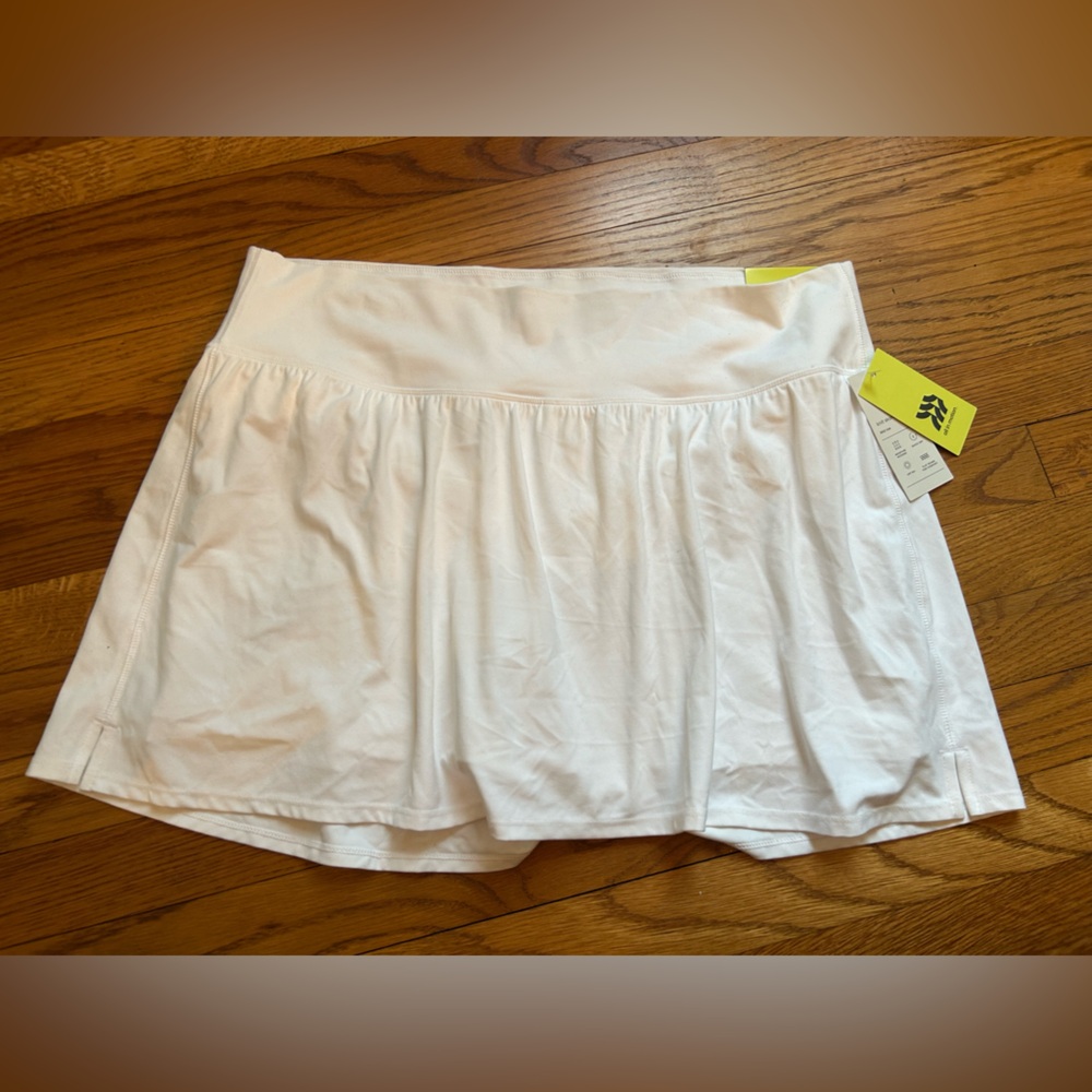 All in Motion White Women's athletic  Skort xxl